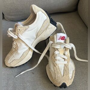 New Balance 327 Angora/Sea Salt (Beige White) Sneaker US Women 7.5